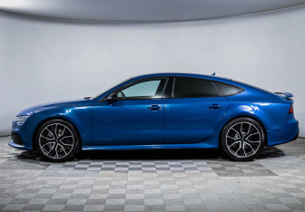 Подержанный автомобиль Audi RS 7 2016 года (8 фото)