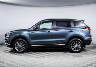 Подержанный автомобиль Geely Atlas Pro 2022 года (8 фото)