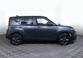 Подержанный автомобиль Kia Soul 2021 года (4 фото)
