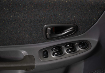Подержанный автомобиль Hyundai Accent Sedan 2008 года (16 фото)