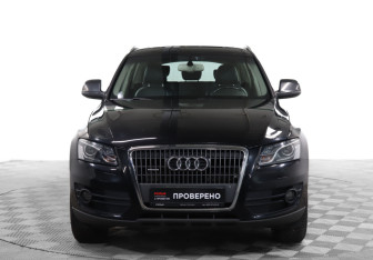 Подержанный автомобиль Audi Q5 2011 года (2 фото)