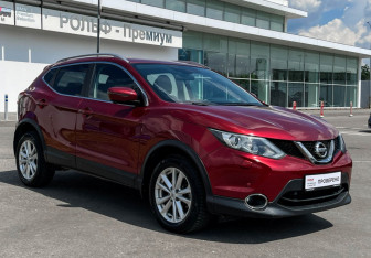 Подержанный автомобиль Nissan Qashqai 2018 года (3 фото)