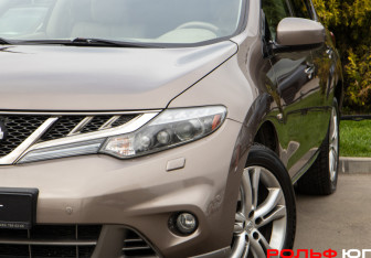 Подержанный автомобиль Nissan Murano Suv 2013 года (20 фото)
