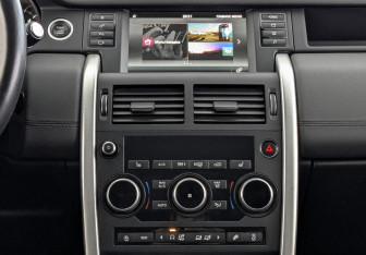 Подержанный автомобиль Land Rover Discovery Sport 2019 года (17 фото)