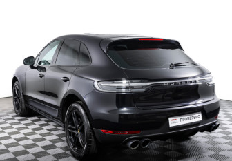 Подержанный автомобиль Porsche Macan 2019 года (7 фото)