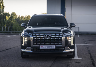 Подержанный автомобиль Hyundai Palisade 2023 года (2 фото)