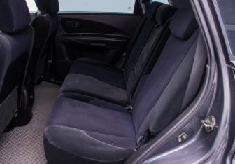 Подержанный автомобиль Hyundai Tucson 2006 года (11 фото)