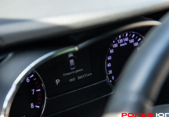 Подержанный автомобиль Kia Optima Sedan 2012 года (9 фото)