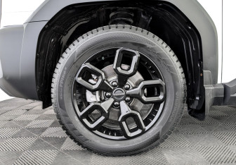 Подержанный автомобиль Haval H3 2024 года (19 фото)