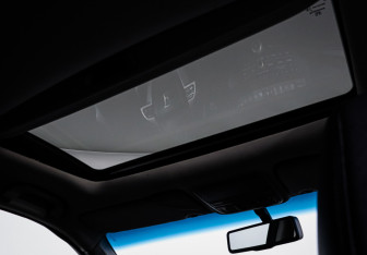 Подержанный автомобиль Honda Crosstour 2012 года (16 фото)