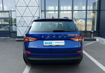 Подержанный автомобиль Skoda Kodiaq 2019 года (6 фото)