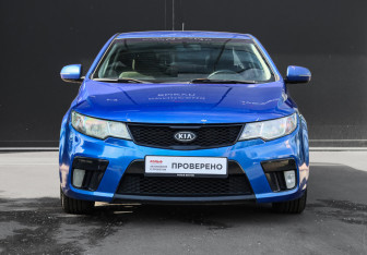 Подержанный автомобиль Kia Cerato Coupe 2010 года (2 фото)