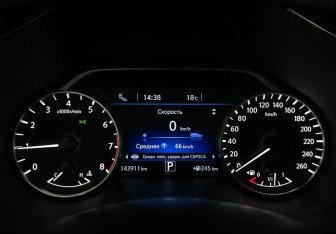 Подержанный автомобиль Nissan Murano Suv 2022 года (11 фото)