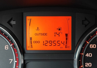 Подержанный автомобиль SsangYong Actyon 2013 года (18 фото)