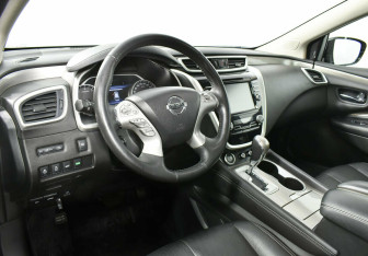 Подержанный автомобиль Nissan Murano Suv 2019 года (11 фото)