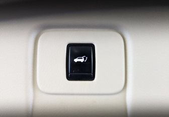 Подержанный автомобиль Nissan Murano Suv 2021 года (22 фото)