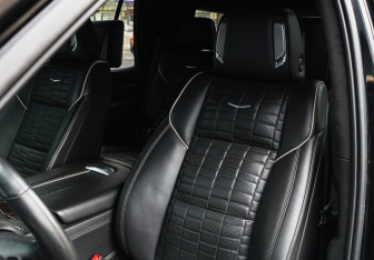 Подержанный автомобиль Cadillac Escalade Suv 2021 года (21 фото)