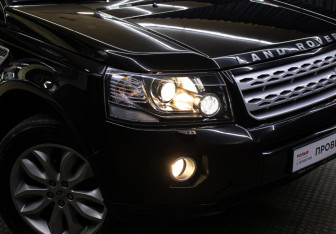 Подержанный автомобиль Land Rover Freelander 2013 года (23 фото)