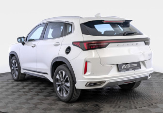 Подержанный автомобиль Exeed LX 2022 года (7 фото)