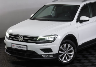 Подержанный автомобиль Volkswagen Tiguan 2017 года (22 фото)