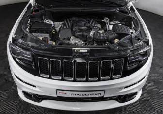 Подержанный автомобиль Jeep Grand Cherokee 2014 года (9 фото)