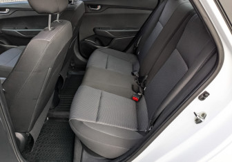 Подержанный автомобиль Hyundai Solaris Sedan 2020 года (18 фото)