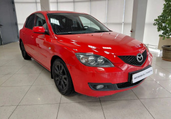 Подержанный автомобиль Mazda 3 Hatchback 2007 года (3 фото)