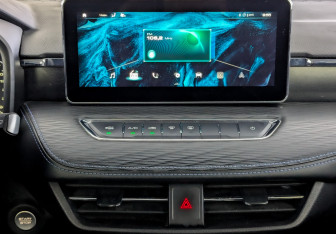 Подержанный автомобиль Haval Jolion 2022 года (15 фото)