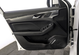 Подержанный автомобиль Haval Jolion 2022 года (19 фото)