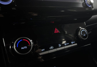 Подержанный автомобиль Hyundai Creta 2021 года (17 фото)