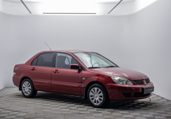 Подержанный автомобиль Mitsubishi Lancer Sedan 2006 года (3 фото)