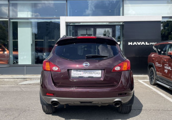 Подержанный автомобиль Nissan Murano Suv 2011 года (6 фото)