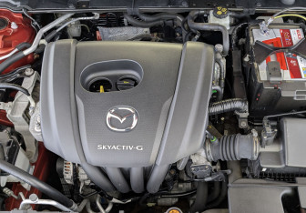 Подержанный автомобиль Mazda 3 Hatchback 2019 года (9 фото)