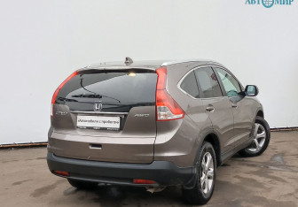 Подержанный автомобиль Honda CR-V 2013 года (5 фото)