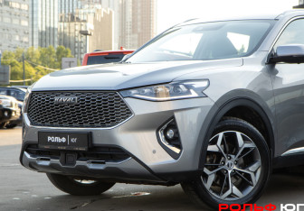 Подержанный автомобиль Haval F7 2020 года (18 фото)