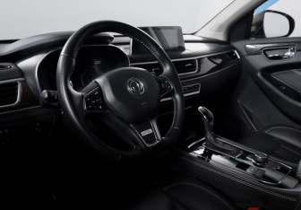 Подержанный автомобиль DongFeng 580 2021 года (14 фото)