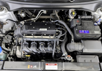 Подержанный автомобиль Kia Rio Sedan 2018 года (9 фото)