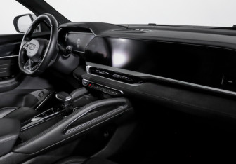 Подержанный автомобиль Geely Monjaro 2024 года (9 фото)