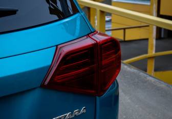 Подержанный автомобиль Suzuki Vitara 2019 года (14 фото)