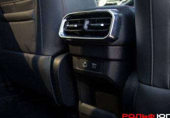 Подержанный автомобиль Jetour T2 2023 года (27 фото)