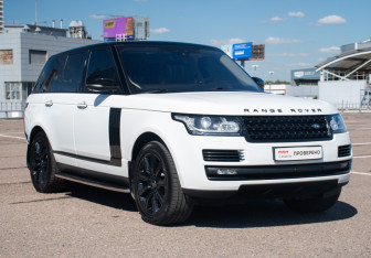 Подержанный автомобиль Land Rover Range Rover 2017 года (3 фото)