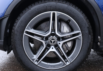 Подержанный автомобиль Mercedes-Benz GLC Coupe 2019 года (20 фото)