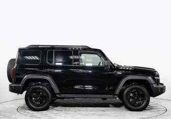 Новый Tank 300 2023 (3 фото)