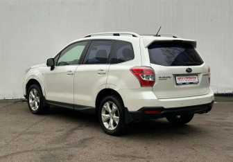 Подержанный автомобиль Subaru Forester Suv 2013 года (7 фото)