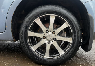 Подержанный автомобиль Ford Focus Wagon 2006 года (9 фото)