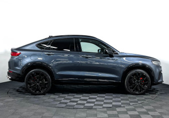 Подержанный автомобиль Geely Tugella 2023 года (4 фото)