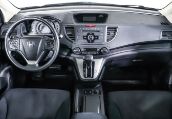 Подержанный автомобиль Honda CR-V 2014 года (10 фото)