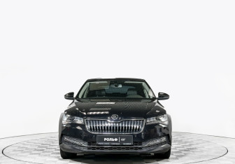 Подержанный автомобиль Skoda Superb Liftback 2024 года (2 фото)