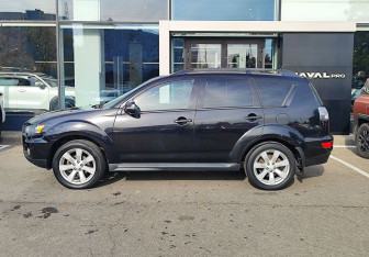Подержанный автомобиль Mitsubishi Outlander 2011 года (8 фото)