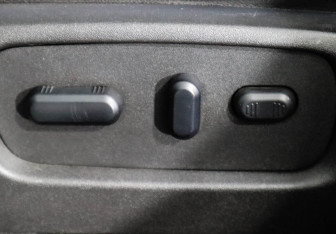 Подержанный автомобиль Ford Explorer 2012 года (9 фото)